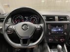 Thumbnail Photo 17 for 2017 Volkswagen Jetta